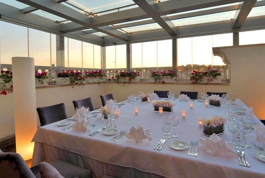 Il Palazzo Hotel And Suites Аман Екстериор снимка