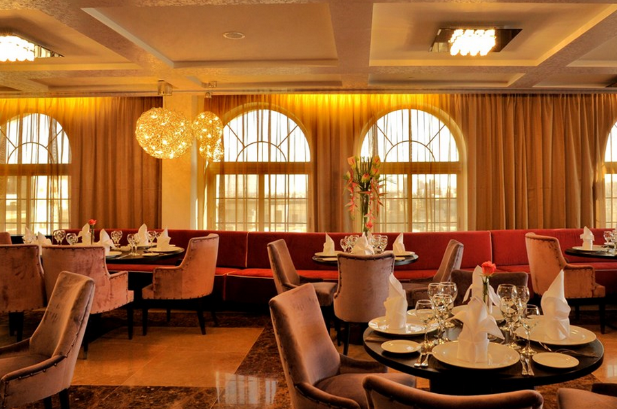 Il Palazzo Hotel And Suites Аман Екстериор снимка