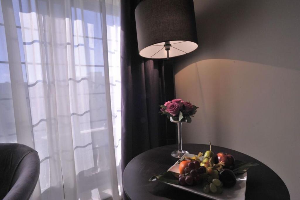 Il Palazzo Hotel And Suites Аман Екстериор снимка