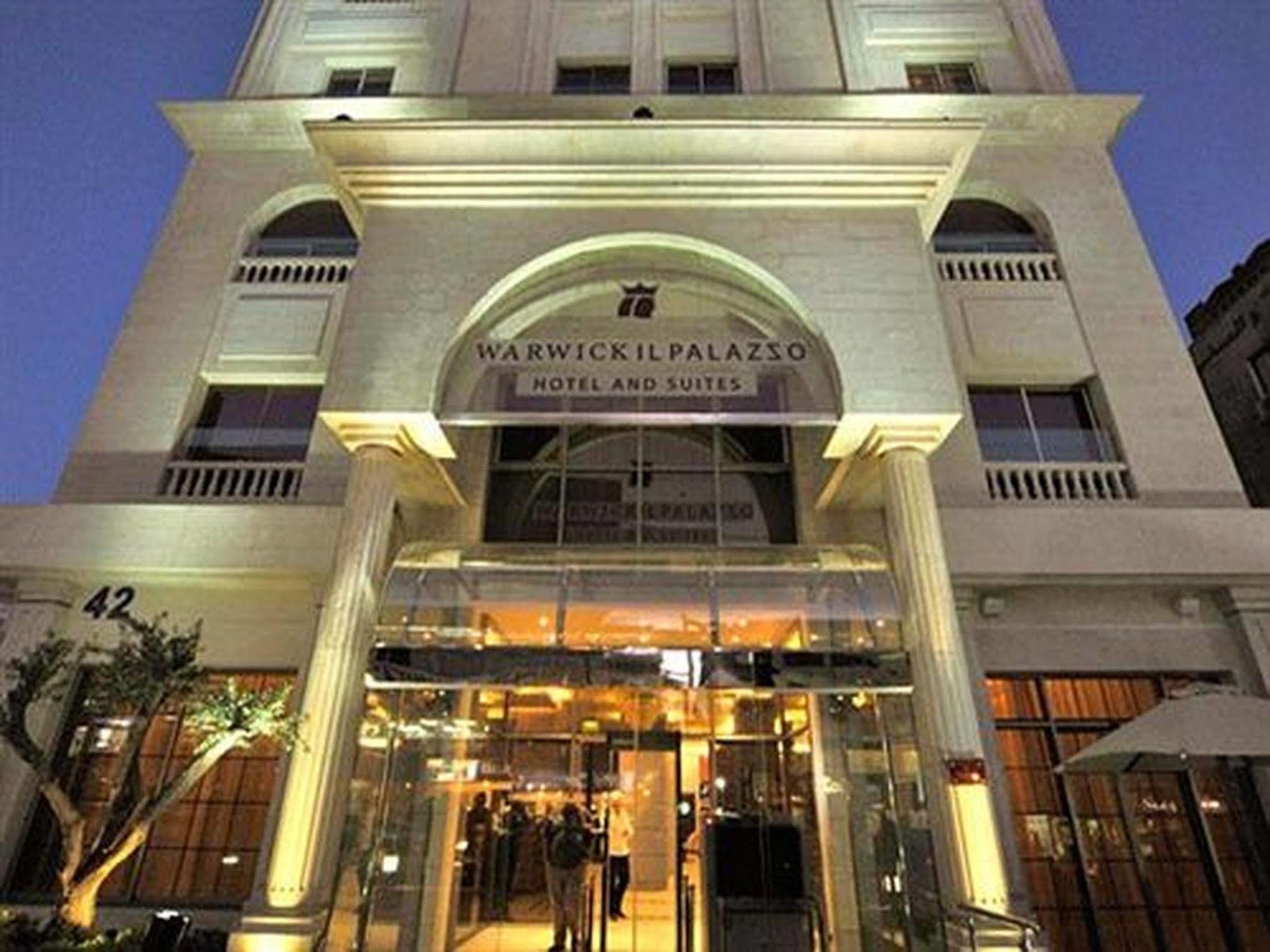 Il Palazzo Hotel And Suites Аман Екстериор снимка